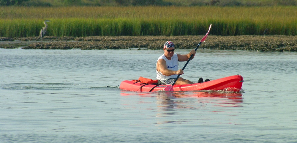 (21) Dscf1282 (kayaker).jpg   (1000x481)   201 Kb                                    Click to display next picture