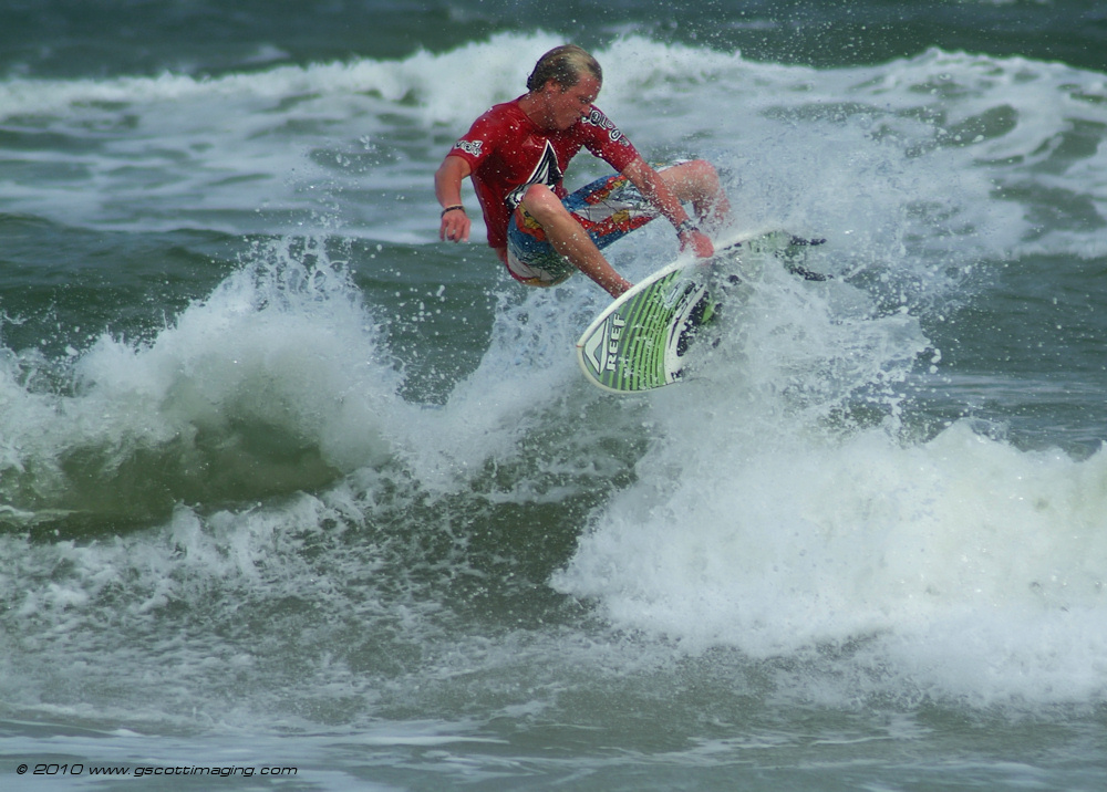 Volcom-000022.jpg   (1000x716)   338 Kb                                    Click to display next picture