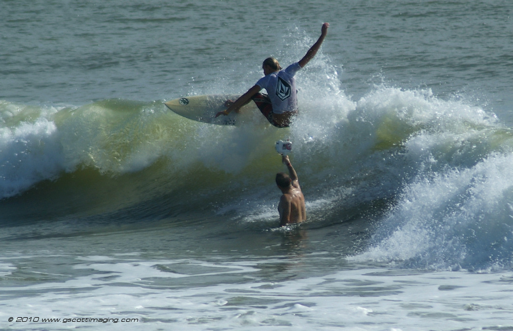 Volcom-000036.jpg   (1000x645)   288 Kb                                    Click to display next picture