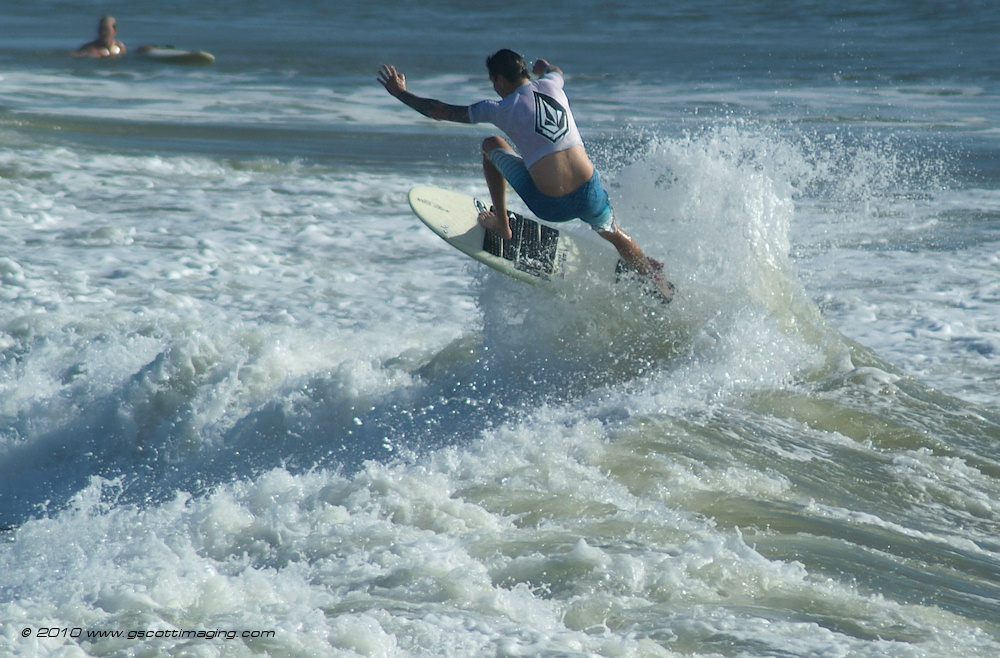 Volcom-000099.jpg   (1000x658)   339 Kb                                    Click to display next picture