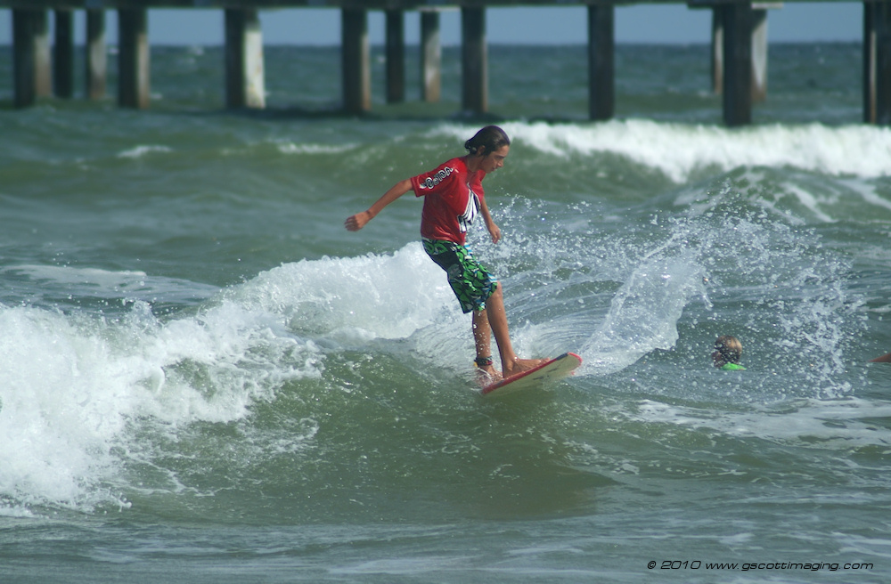 Volcom-000136.jpg   (1000x656)   281 Kb                                    Click to display next picture